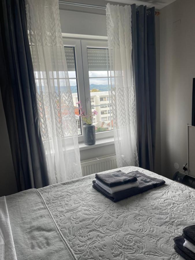 Lea-Lux Apartment Čačak Zewnętrze zdjęcie