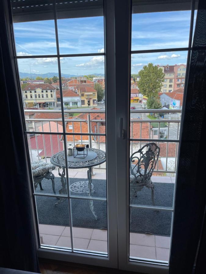 Lea-Lux Apartment Čačak Zewnętrze zdjęcie
